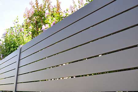 Portail en aluminium SAINT PALAIS SUR MER